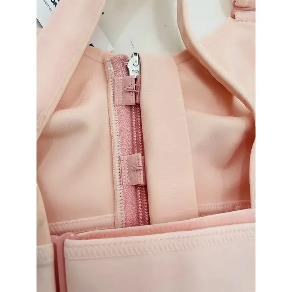 SheFit NWT Flex Sports Bra Size Small Medium Impact Blush Pink LUXE