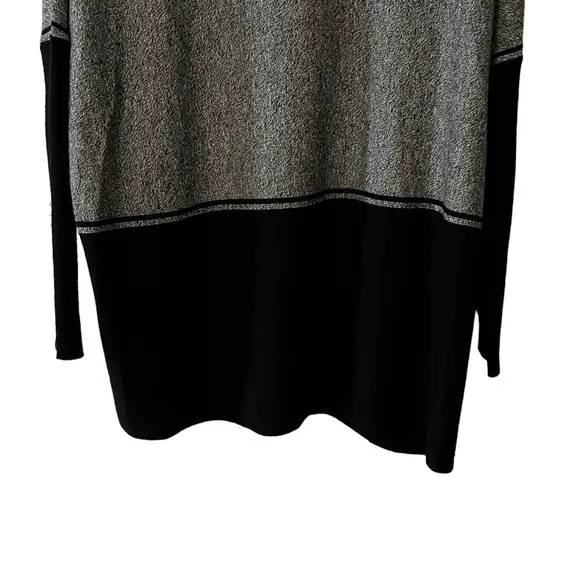 Smartwool Women's Edgewood Poncho Cowl Neck Sweater Black Gray Small