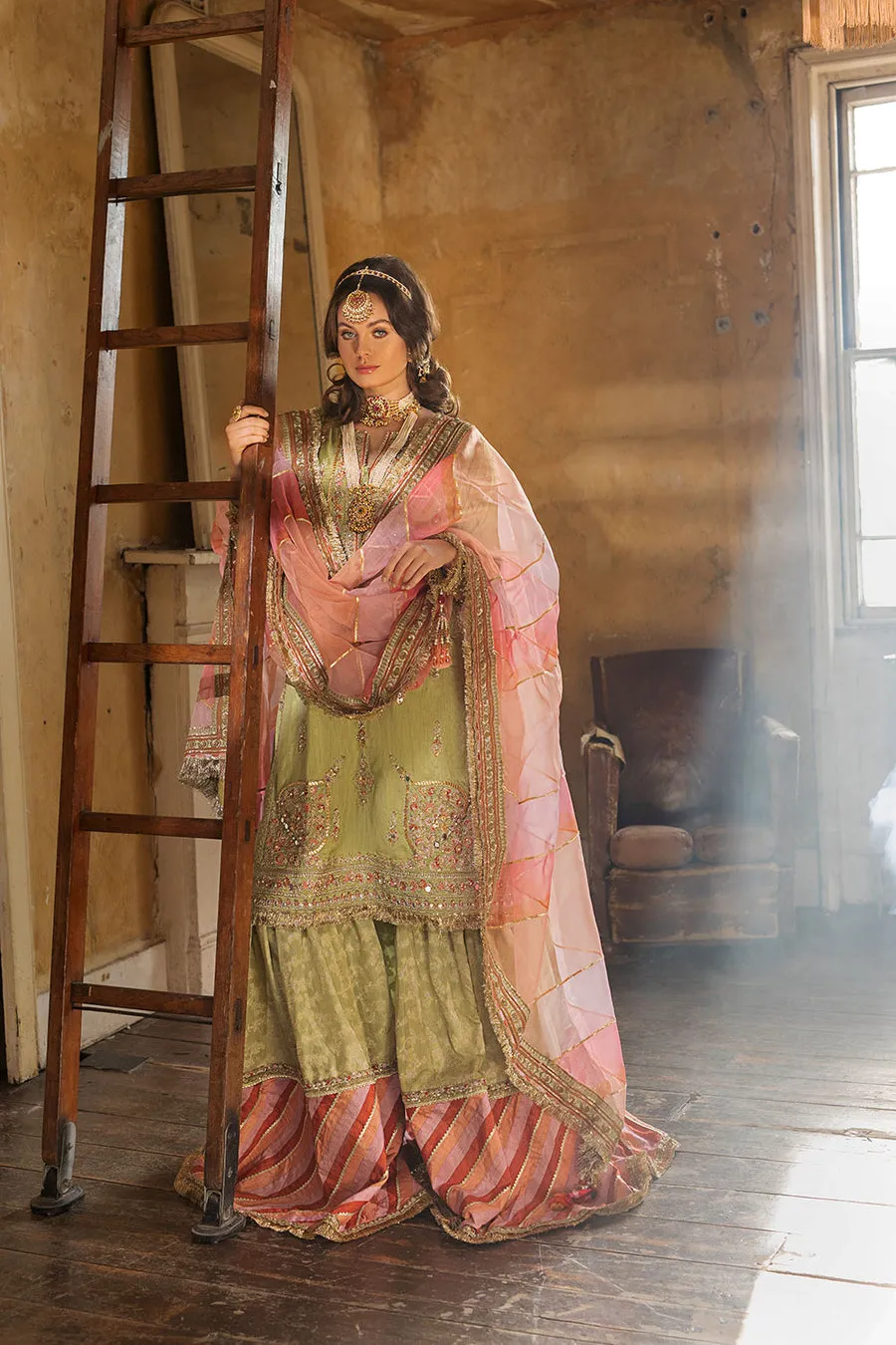 SOBIA NAZIR | NAYAB FESTIVE COLLECTION '22 - NFC22-06