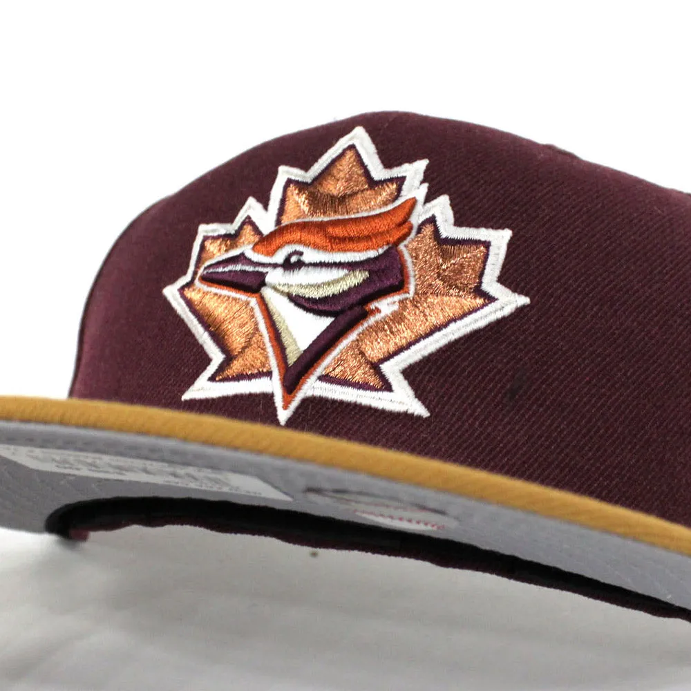 Toronto Blue Jays New Era 59FIFTY Fitted Hat (Intense Maroon Birch Veneer Gum Pack Gray Under Brim)