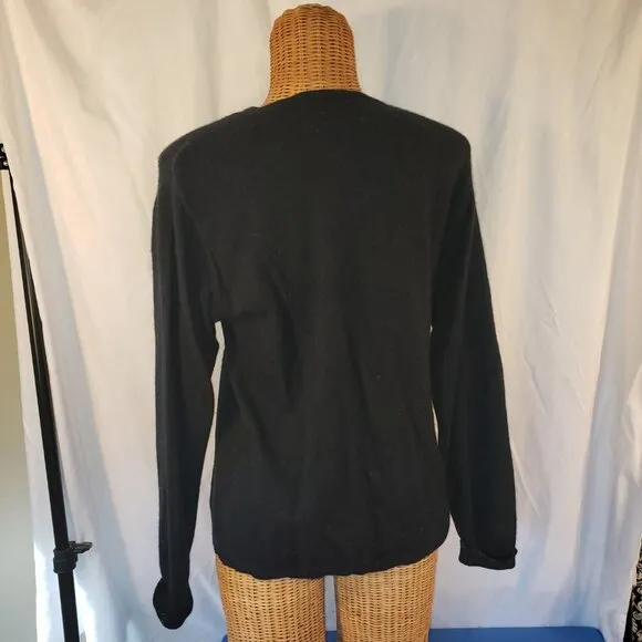 Valerie Stevens Two Ply Cashmere Black V-Neck Sweater - Size M