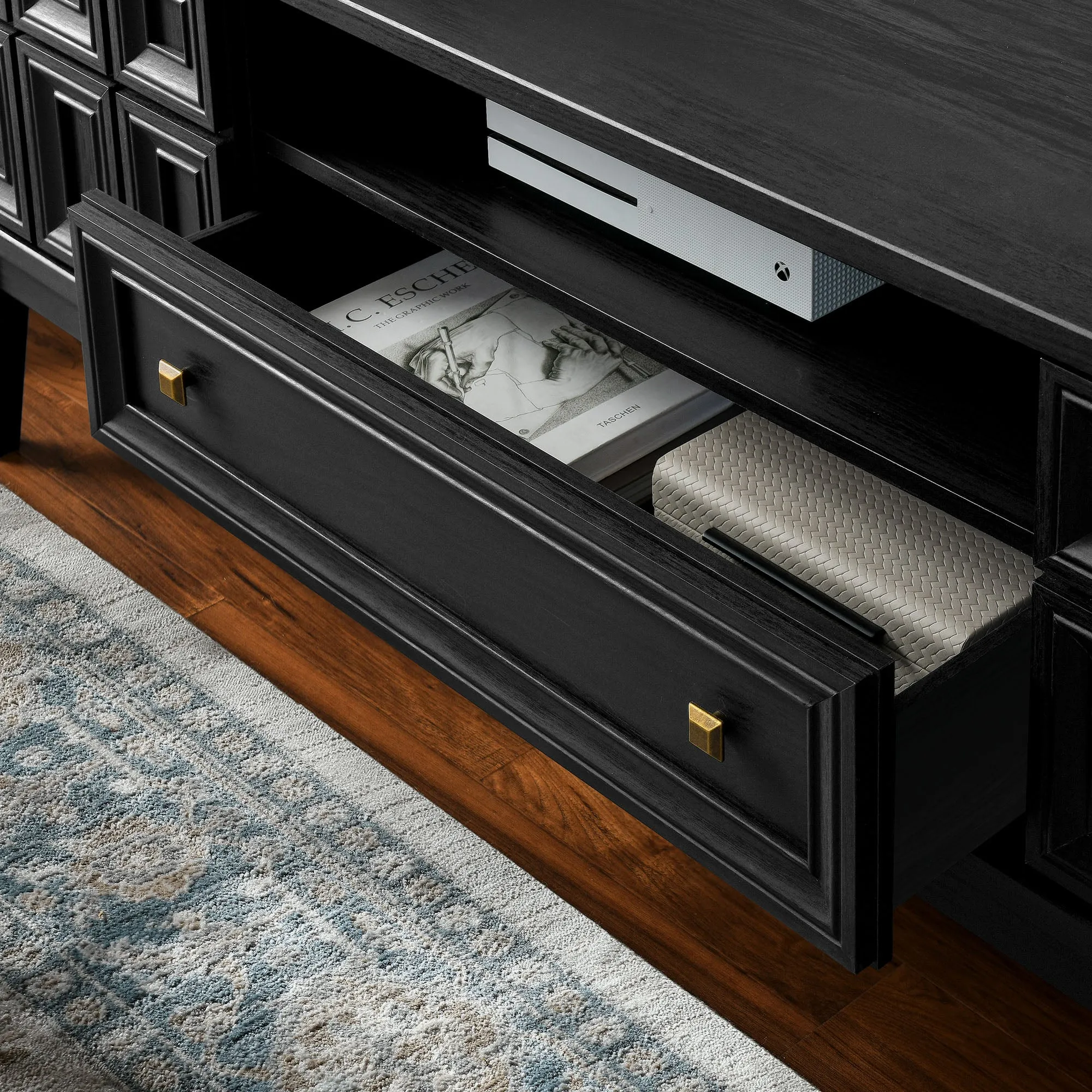 Vintage Chic TV Stand - Samos