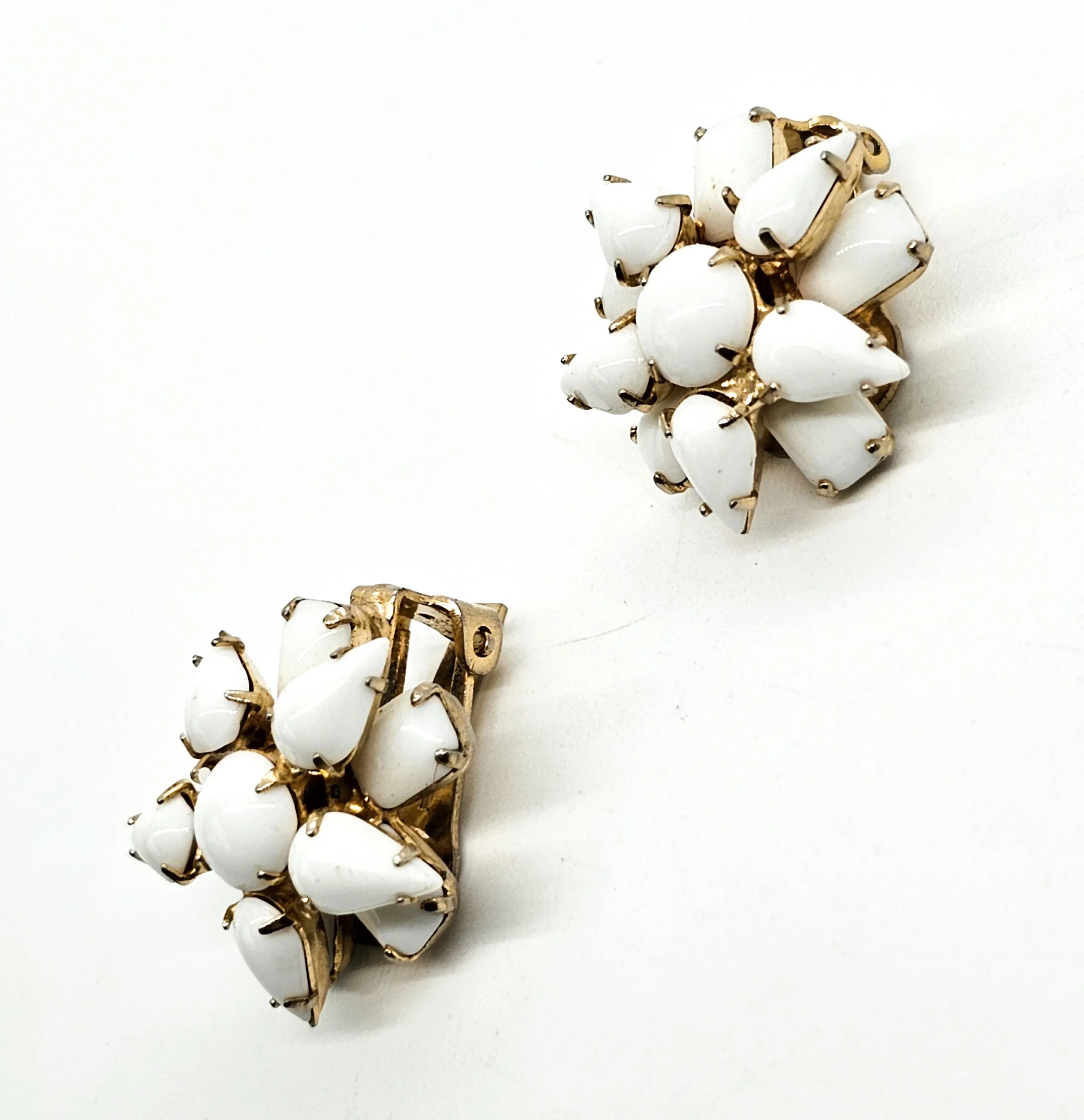 White milk glass rhinestone gold toned vintage clip on earrings