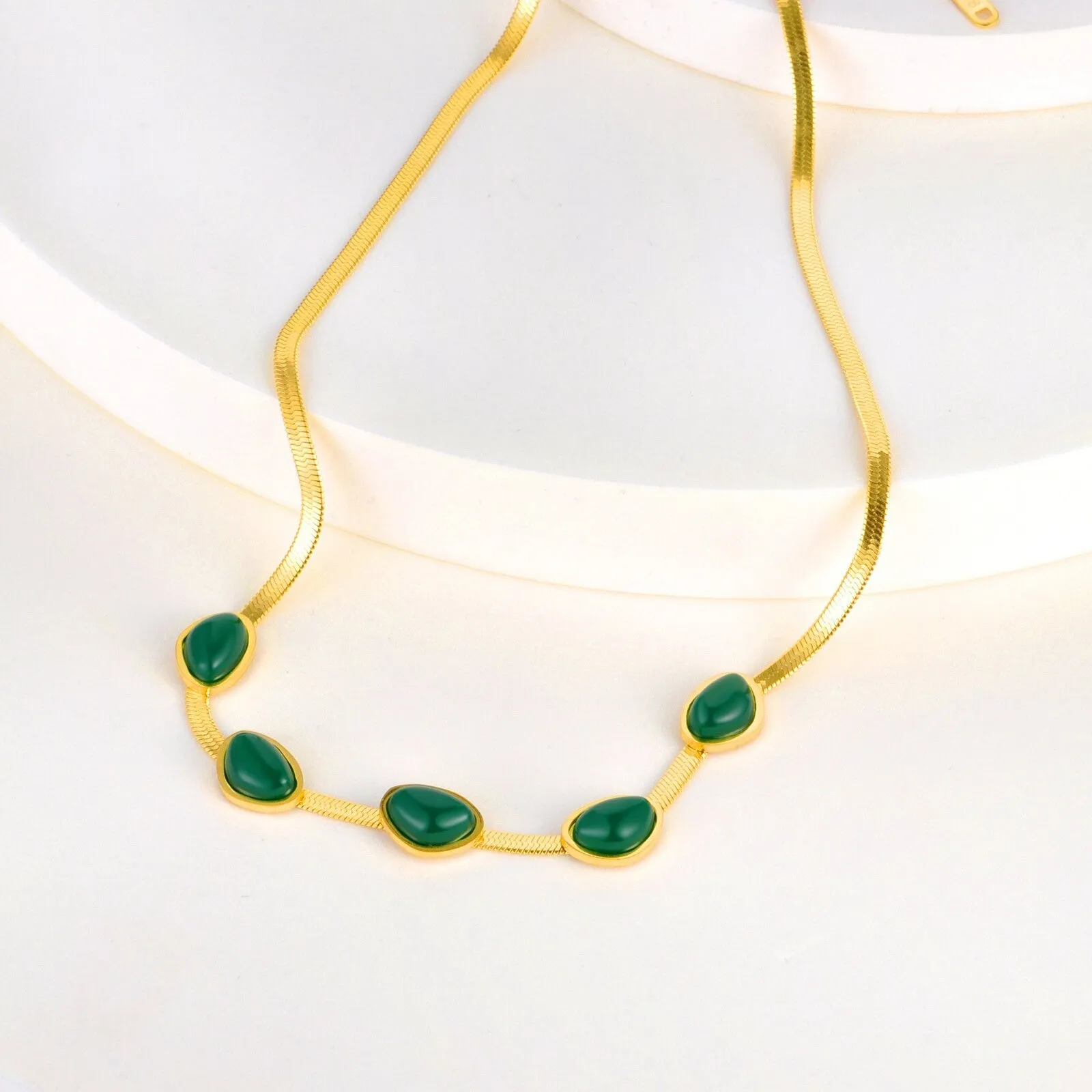 Women's Thick Chain Choker Necklace: Stainless Steel with Oval Green Zircon Charm