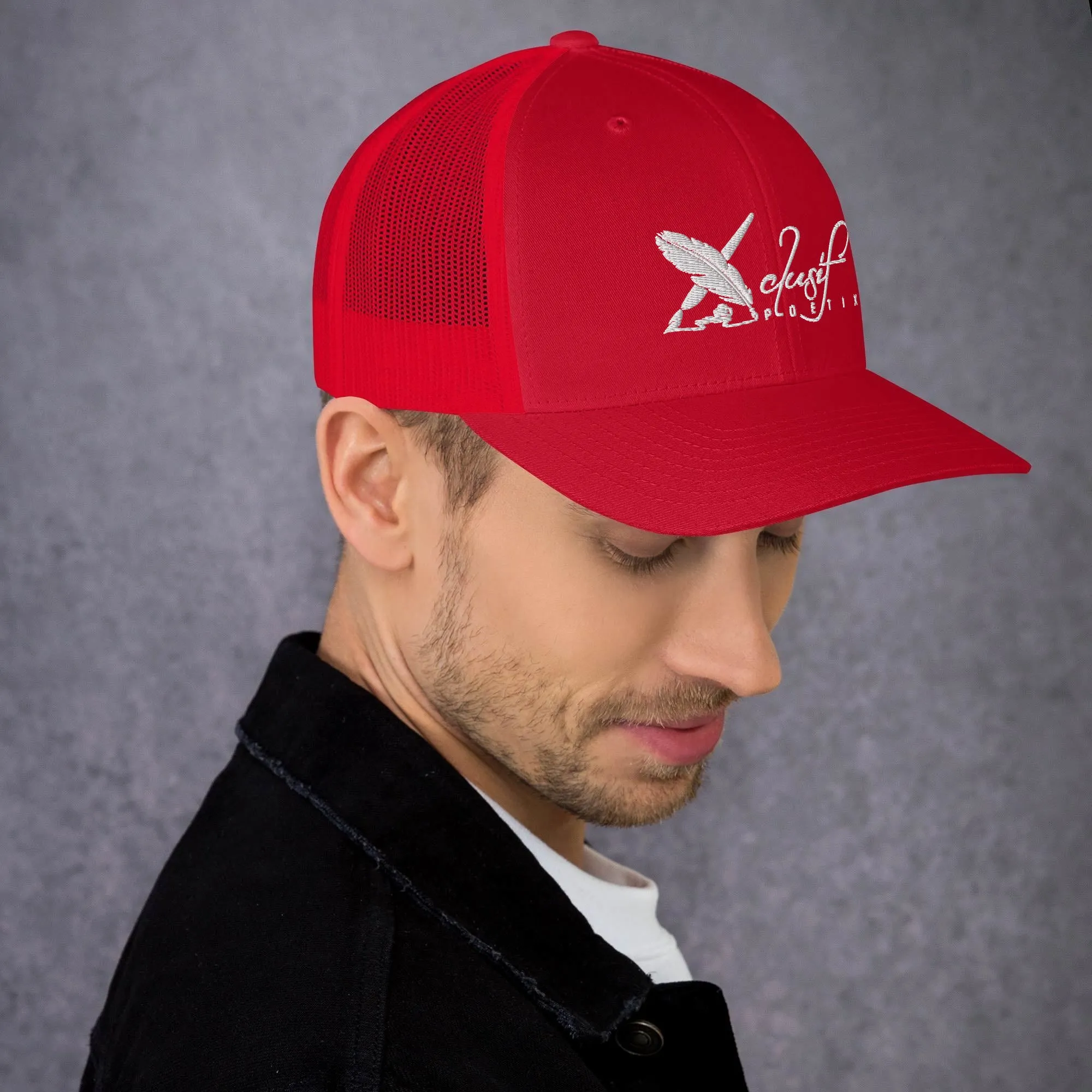 XCLUSIF POETIX WHITE LOGO Retro Trucker Cap